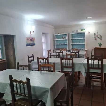 Hostel Albergue Uncastillo *