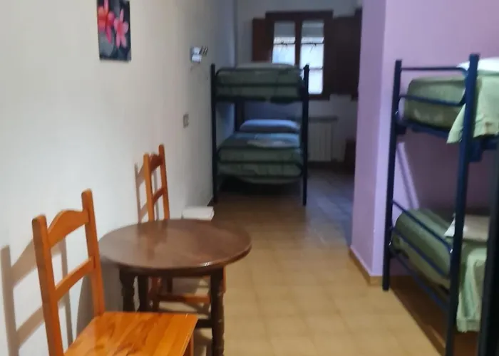 Hostel Bar Restaurante De *